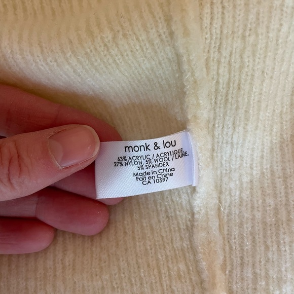 Monk&Lou cream cardigan, size M/L - Picture 5 of 5